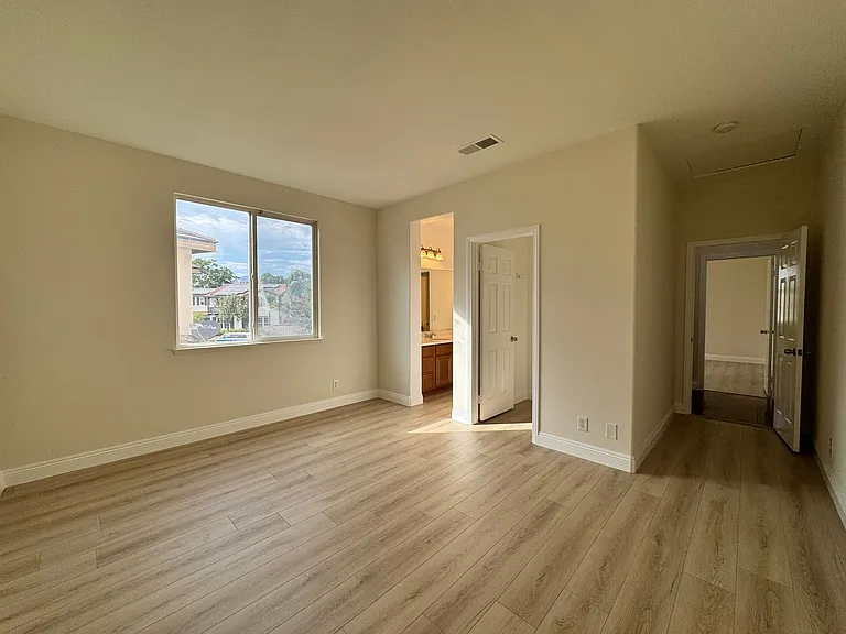 6855 Edinburgh Rd — Photo 36
