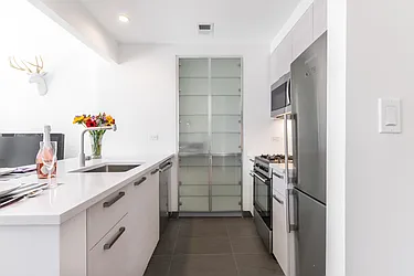 Rented by Bond New York