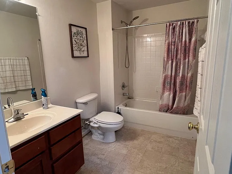 8911 Telford Ct — Photo 9