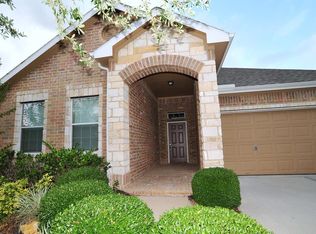 2555 Blue Heron Cir, Seabrook, TX 77586