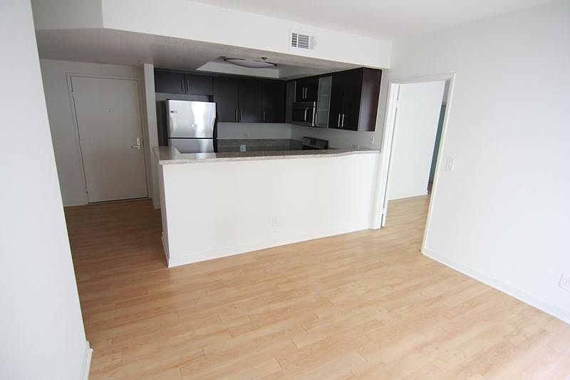 1st image of 939 Palm Ave #204A