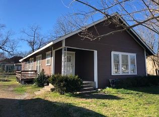 1807 Pecan St, Commerce, TX 75428