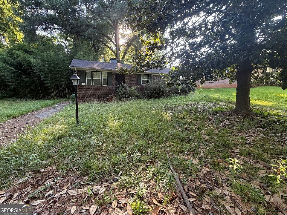 1st image of 650 Fairburn Rd NW