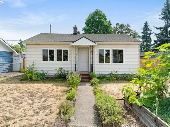 8310 NE Humboldt St, Portland, OR 97220