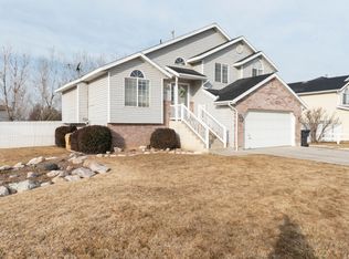 2083 N 2525 W, Clinton, UT 84015