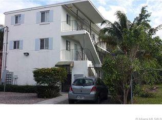 3680 Oak Ave APT 4, Miami, FL 33133