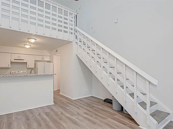 5th image of 11941 Bob White Dr APT 870