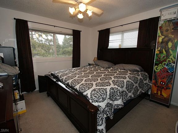 5th image of 7806 Idaho Ln N