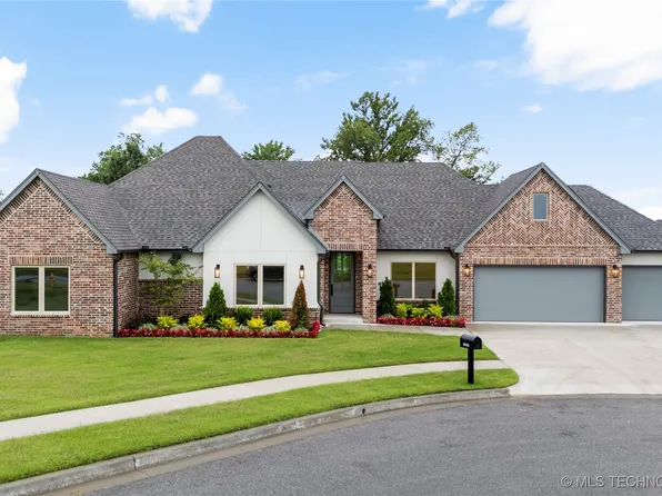 2048 E 128th Pl S, Jenks, OK 74037