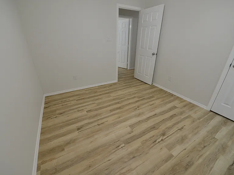 2361 Murphy Ct — Photo 13