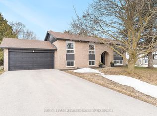 16 Wales Ave N, Adjala Tosorontio, ON L0M 1J0