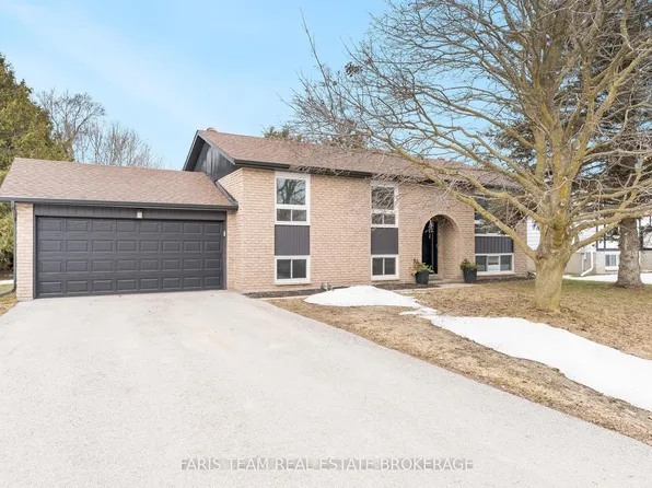 16 Wales Ave N, Adjala Tosorontio, ON L0M 1J0