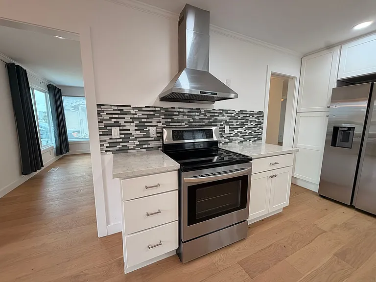 710 W Orange Ave — Photo 13