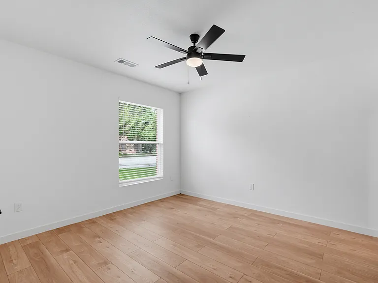 504 S Oconnor Rd — Photo 13