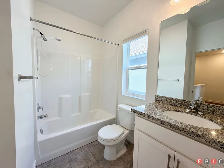 4430 W 2550 N — Photo 34