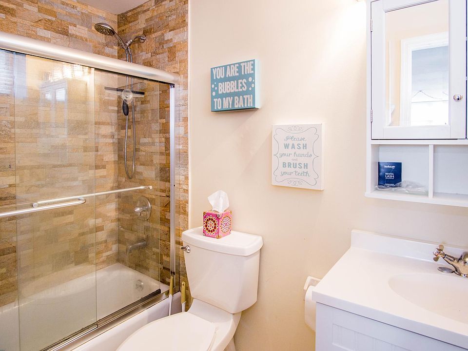 1st image of 236 Holten Ave #2
