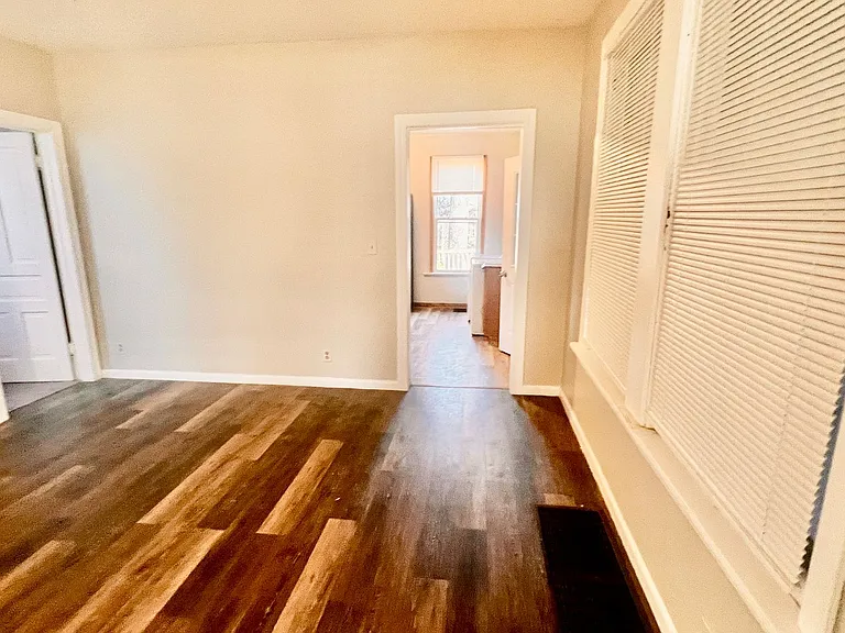 1435 Villa St — Photo 29