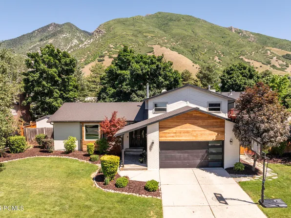 7587 S Fieldstone Ln, Cottonwood Heights, UT 84121