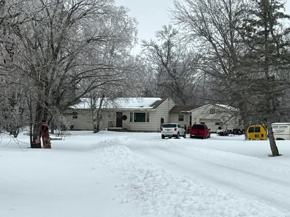 17250 152nd St NE, Thief River Falls, MN 56701