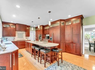 83 Old Mill Dr, Media, PA 19063