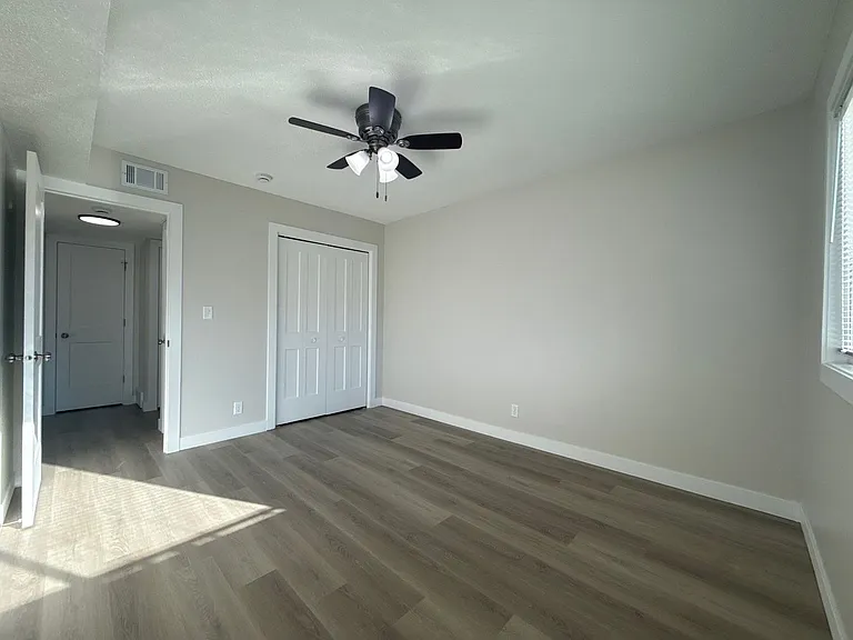 2119 Arbor St — Photo 20
