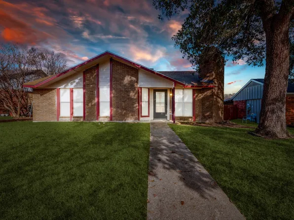 1405 Ross Ln, Seagoville, TX 75159