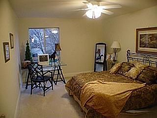 4th image of 800 N Delaware St APT 305