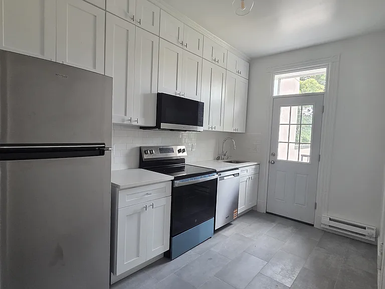 1329 Prospect Pl #2 — Photo 15