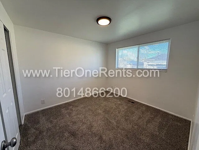 2934 S Adams St — Photo 9