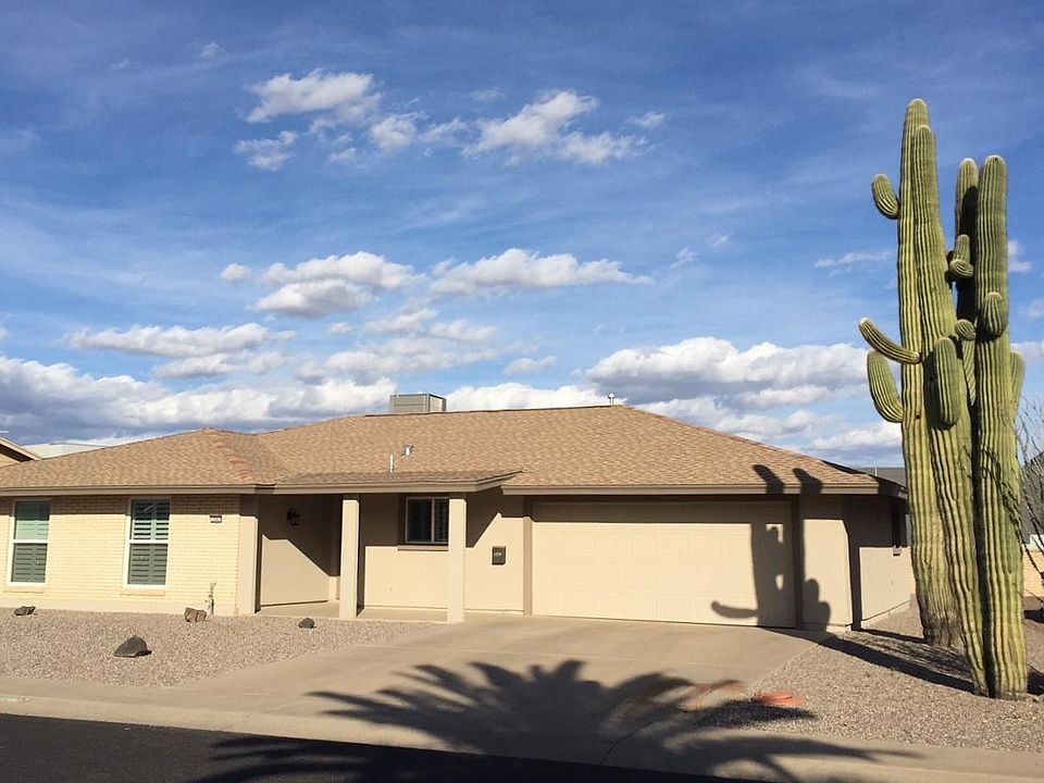 1st image of 10807 W Camelot Cir