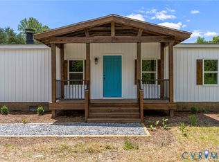 320 Agee Ln, Cumberland, VA 23040