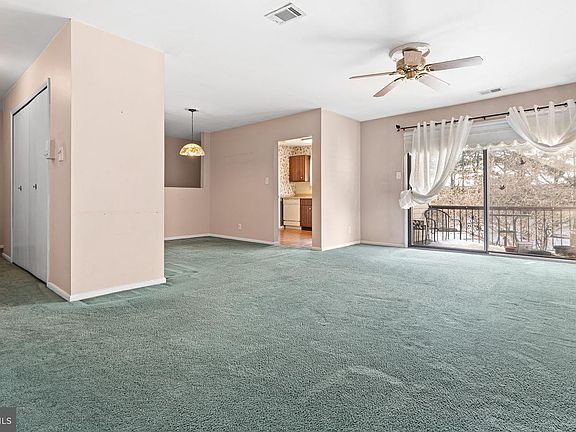 3rd image of 1475 Mount Holly Rd APT B2