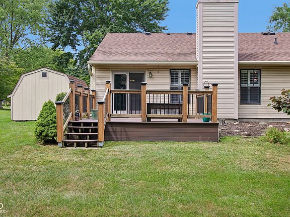 2nd image of 5733 Pine Knoll Blvd