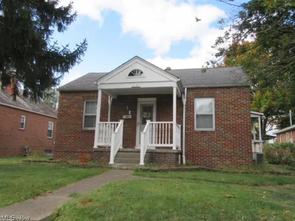2135 Marion Ave, Zanesville, OH 43701