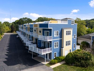 25 Diamond Point Ln, New Buffalo, MI, 49117