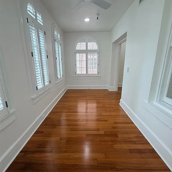 1221 N Palm Ave #204 — Photo 12