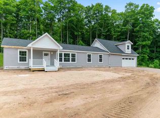 3798 Leslie Ln, Petoskey, MI 49770