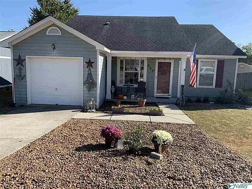 255 Knox Creek Trl NW Photo 1