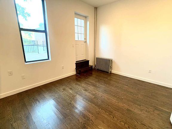 2nd image of 888 Franklin Ave Ste A