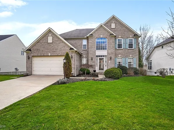 656 Rolling Brooke Way, Northfield, OH 44067