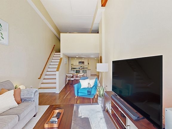 4th image of 96 Old Colony Ave #212