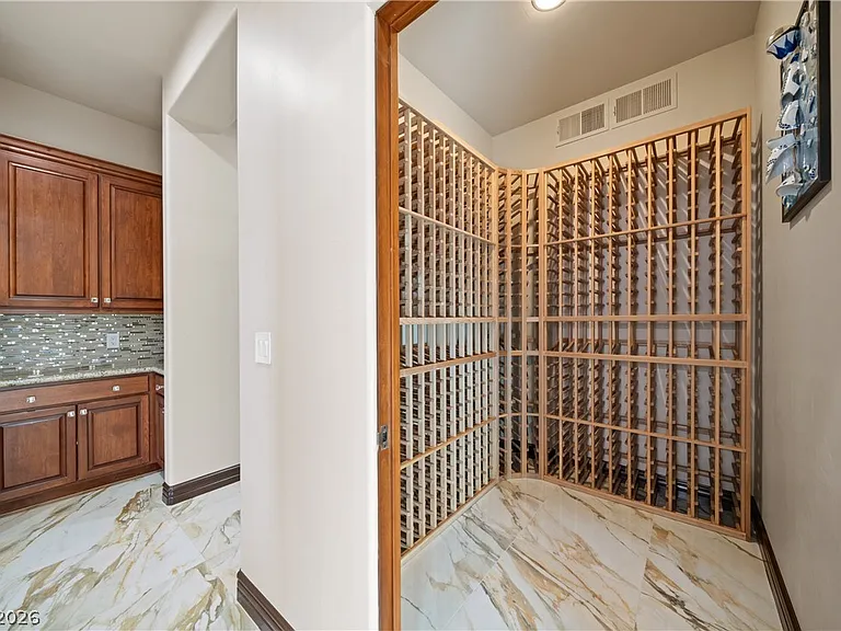 904 Calville Estates Ct — Photo 8