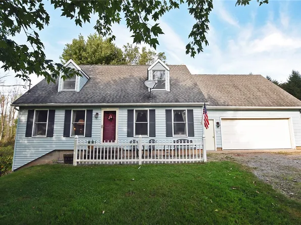4279 Lake Rd, Holley, NY 14470