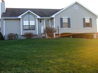 1000 Cedar Ct, Raymore, MO 64083