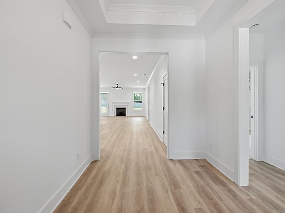 2nd image of 240 Harbor Village Dr
