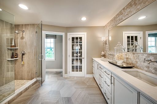5th image of 6 Arrowwood Ct #194