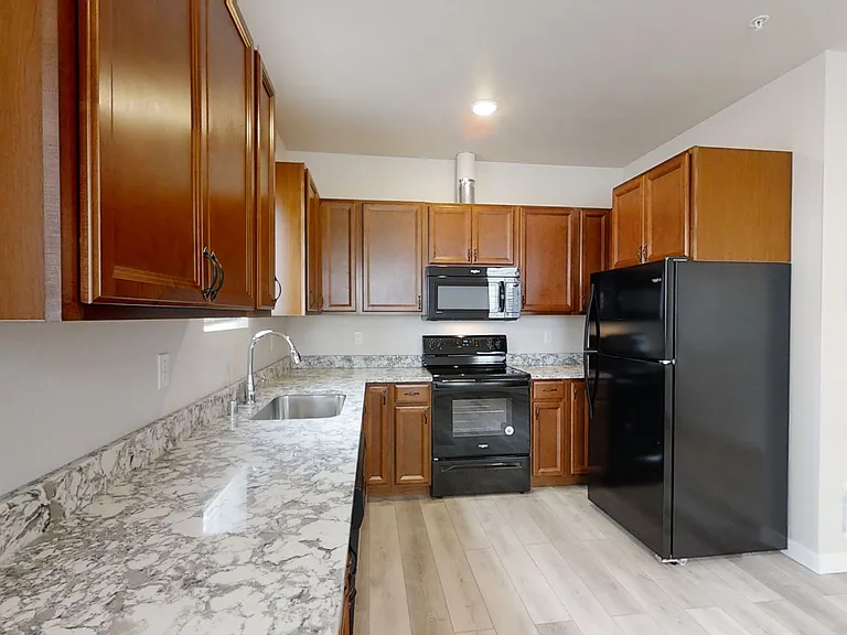 7427 S D St — Photo 22