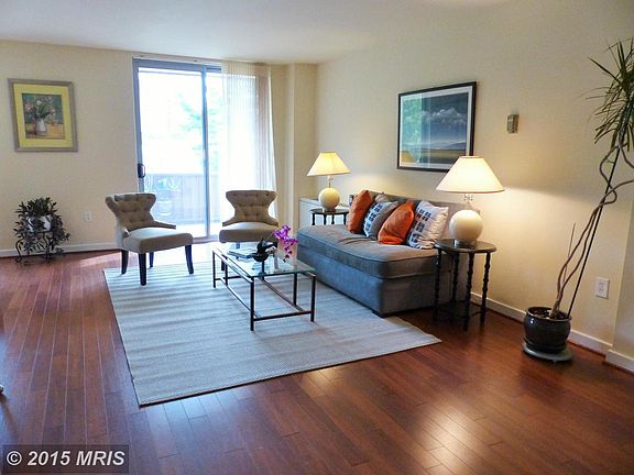 3rd image of 7505 Democracy Blvd APT A314