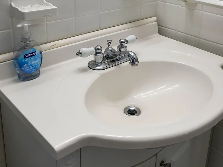 300 Peachtree St NE #23C — Photo 17