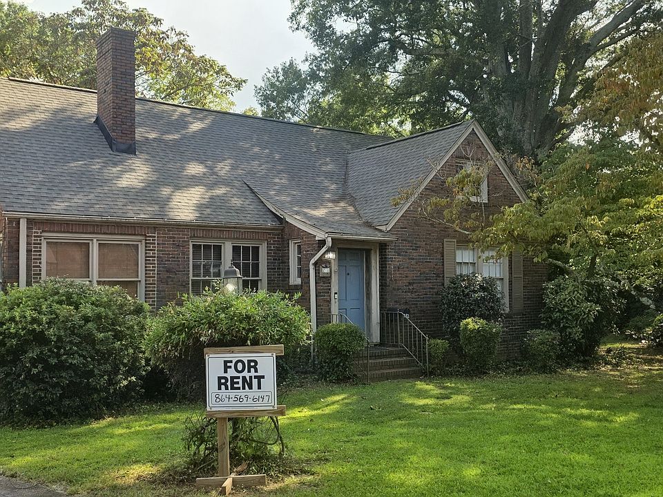 1st image of 212 E Blue Ridge Dr